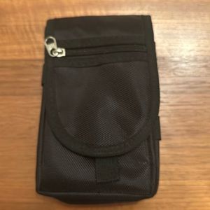 Great multipurpose waist tactical pocket.